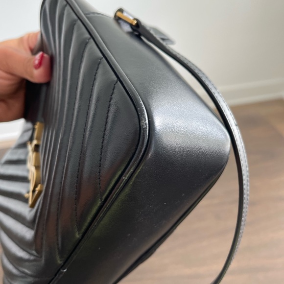 Saint Laurent Lou Lou Camera Bag - Picture 6 of 11